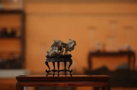 Sự tĩnh lặng của đá