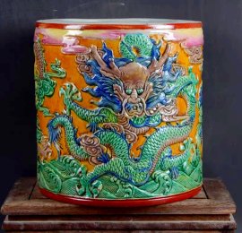 Năm rồng chơi đồ rồng cho cả năm như rồng