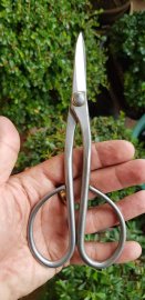 Kéo tỉa thép trắng Kaneshin size 180mm