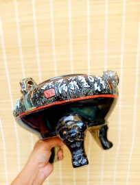 Ang 3 chân cũ kt 30x22, triện mộc đủ