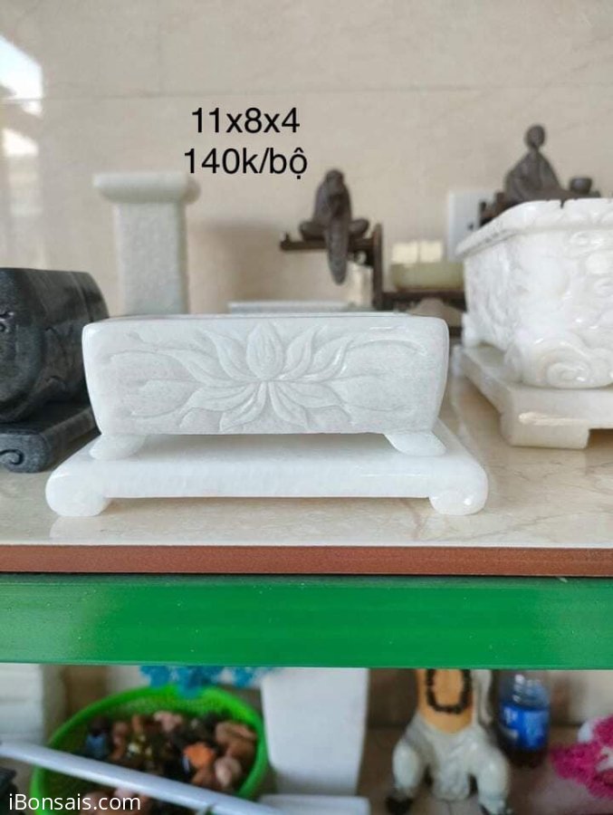 Còn vài chậu đá mini thủ công