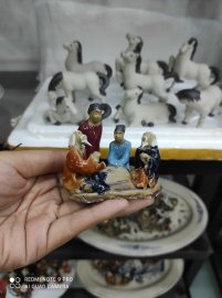 Tượng em sẵn hàng