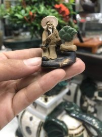 Tượng em sẵn hàng