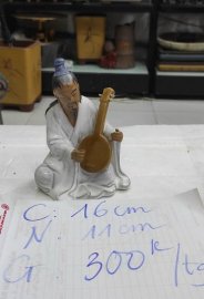 Tiên ông đánh đàn