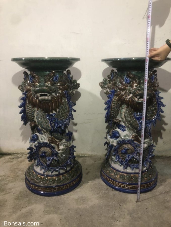 Đôn đắp nổi rồng thủ công gốm giả cổ Đồng Nai