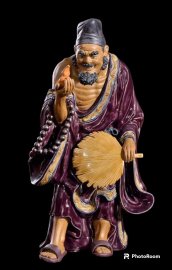 Men đẹp, sắc diện truyền thần, hàng kỹ thuật cao kỹ nét.