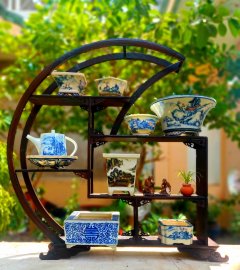 Vẻ đẹp của nắng tháng 4 Sài Gòn và nghệ thuật gốm sứ đương đại