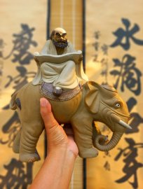 Gốm Phật Sơn luôn chinh phục người khó tính