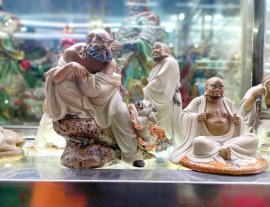 Bộ tượng mà tỷ lệ người chơi sở hữu từ Nam ra Bắc...