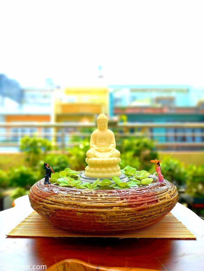 Tác phẩm:" Bảo Liên Phật Đài ".