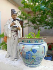 Động không bằng tĩnh, nói nhiều vốn chẳng bằng im lặng.
