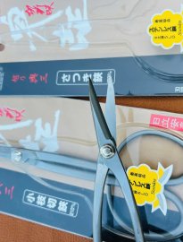 Kéo tỉa dăm Kozo Kosino, thép trắng chống ghỉ, sắc bén bền bỉ.