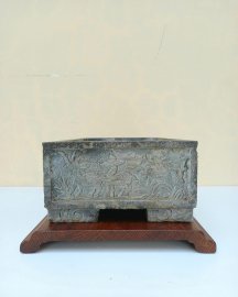 Đục kỹ thuật cao, tỉ mỉ tứ diện