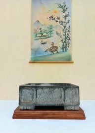 Đục kỹ thuật cao, tỉ mỉ tứ diện