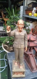 Tượng bác Hồ