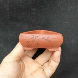 Chậu tam giác điêu khắc thủ công 3 mặt TG002