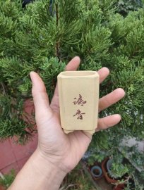 Chậu vuông, cao điêu khắc thủ công; size nhỏ V038