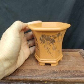 Chậu lục giác thủ công; quặng thô nguyên bản LG009