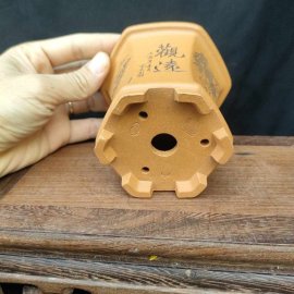 Chậu lục giác thủ công; quặng thô nguyên bản LG009