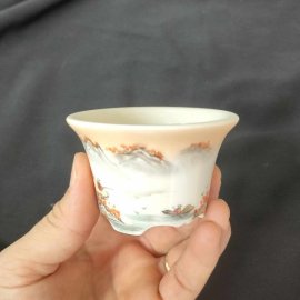 Chậu vẽ tay phong cảnh, miệng loe; size nhỏ T021