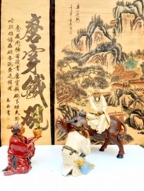 Sương còn lạnh lẽo dài đêm rét..
