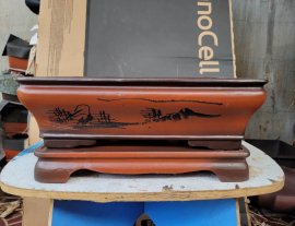 Chiếc chậu có đôn bị lỗi e thanh lí dọn kho ạ